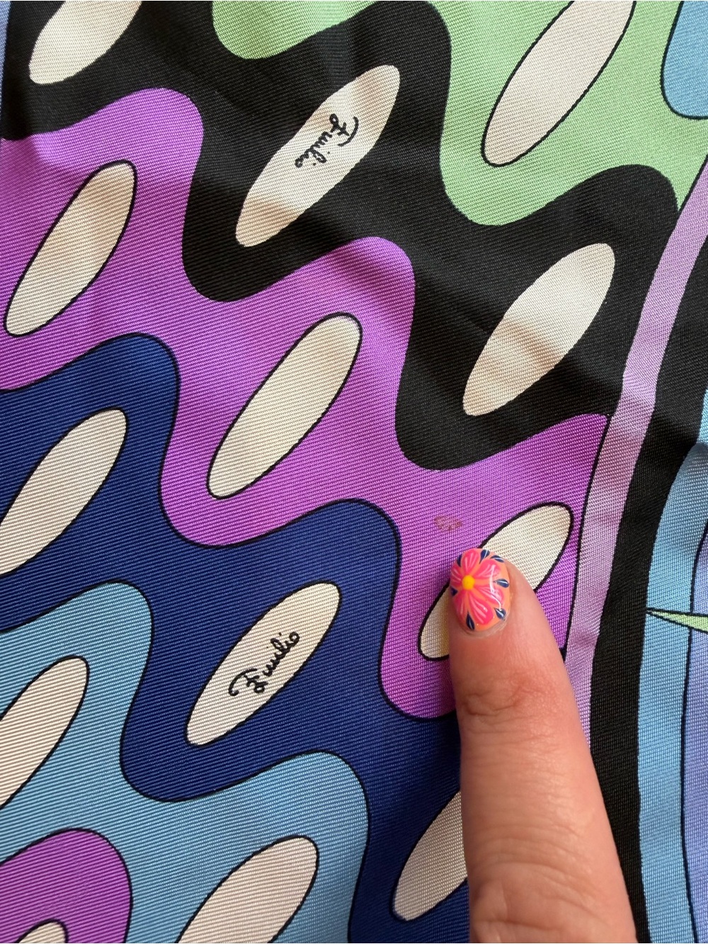 Emilio Pucci Italy Pastel Geometric Silk Scarf - Picture 3 of 6